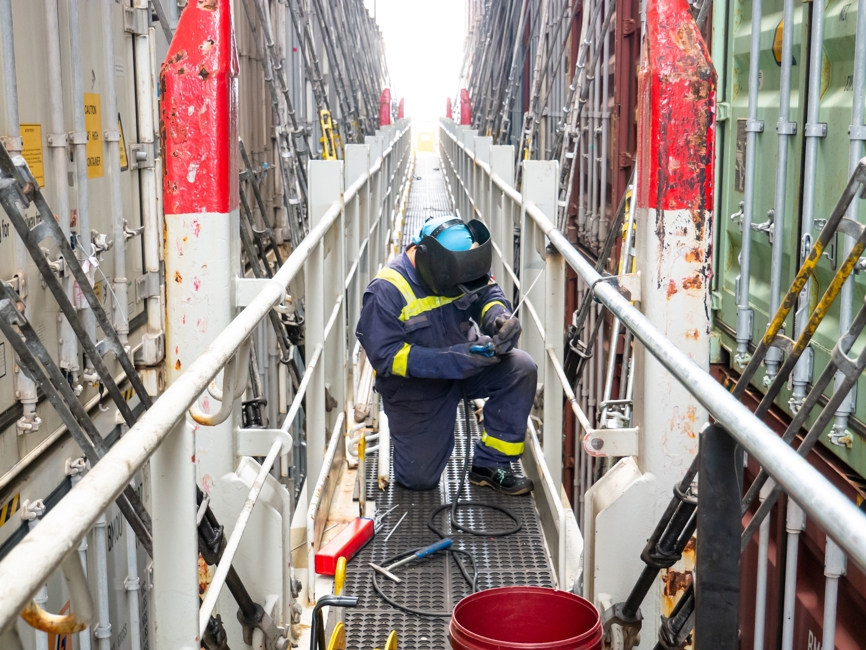 shutterstock_2438067283 (1)