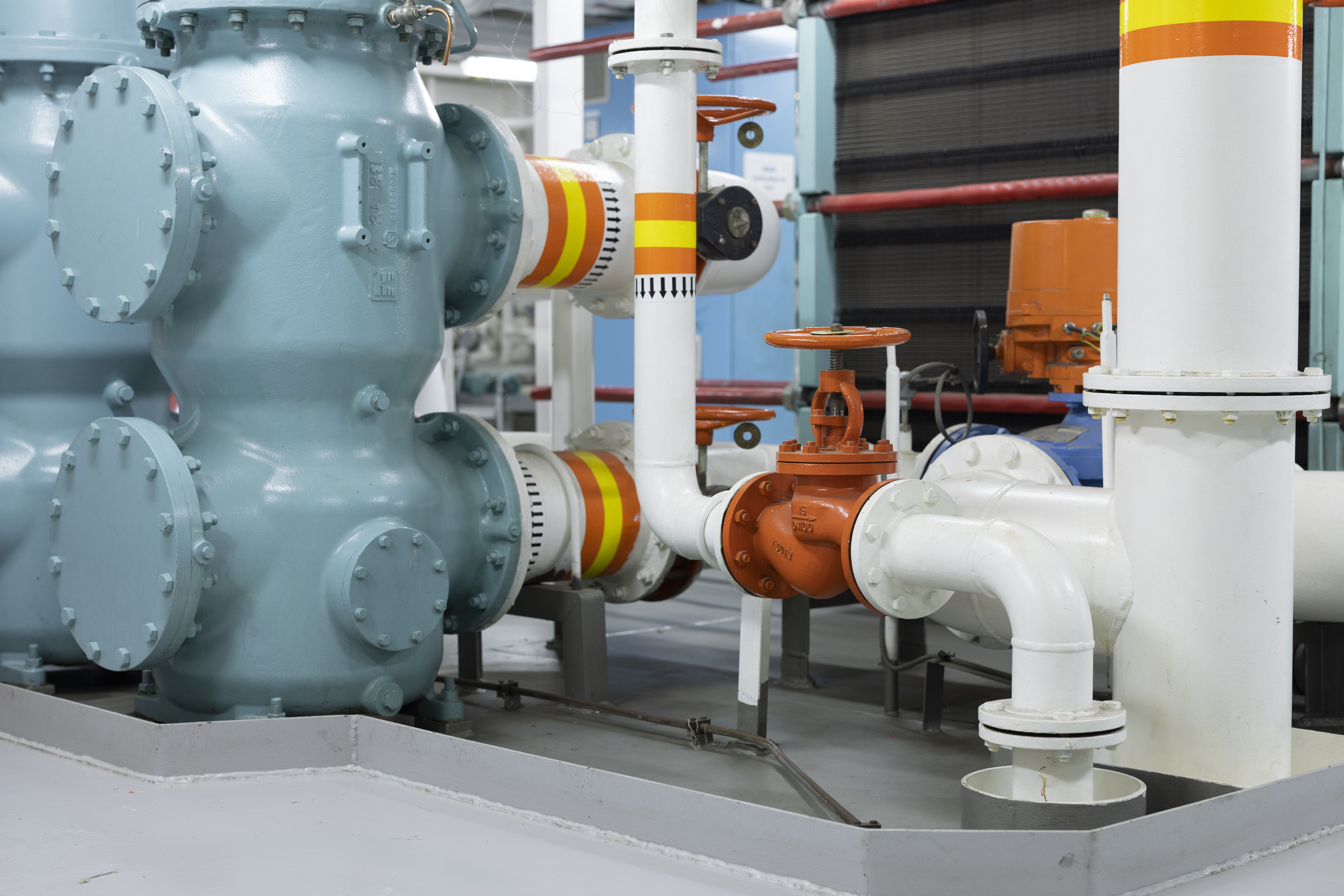 Cooling water system pipelines