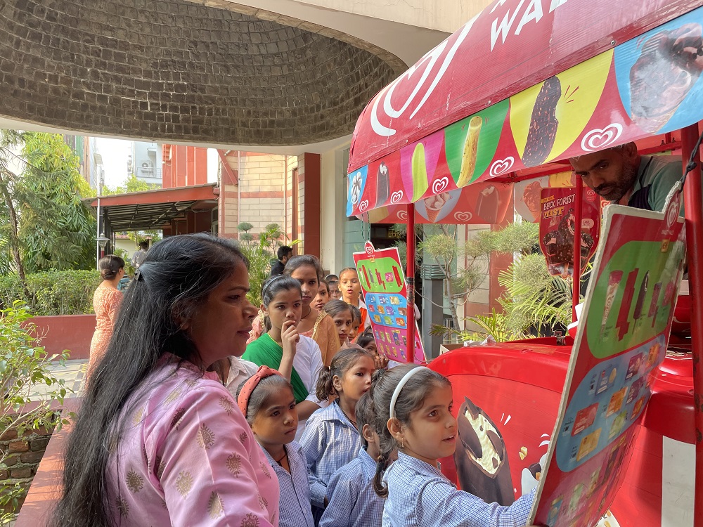The ice-cream cart was a hit with the children