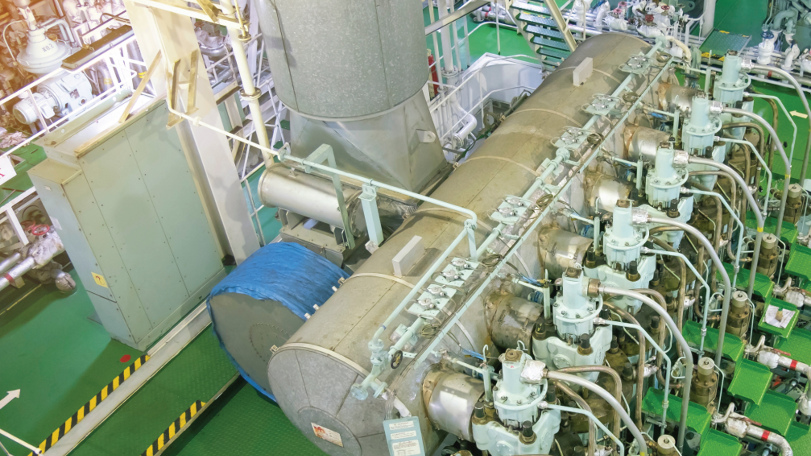 clean engine room clean engine room