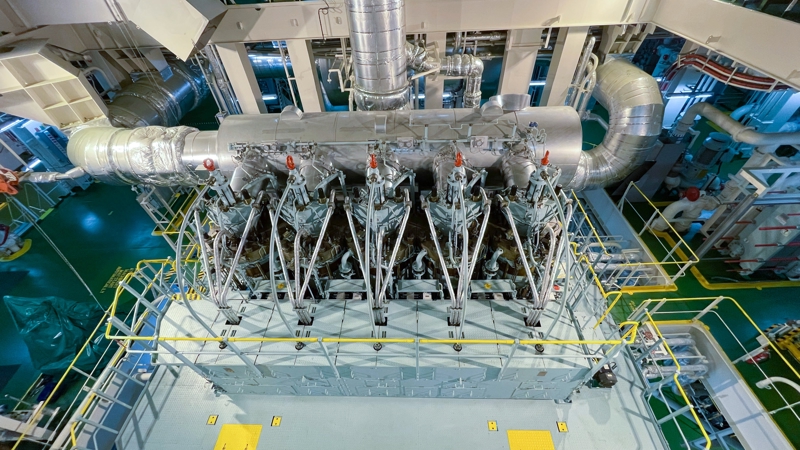 engine room shutterstock_2504835807