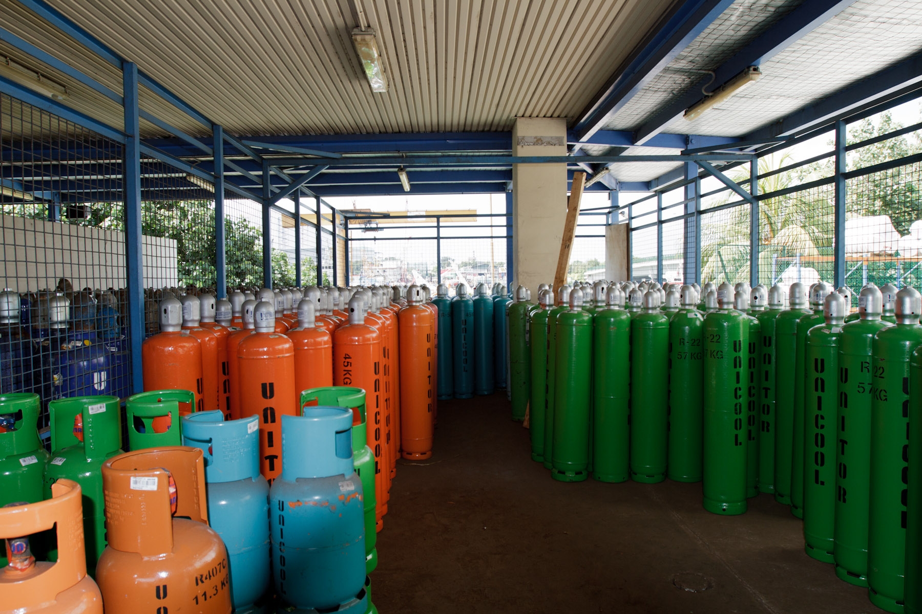 Unitor Gas Cylinders - Assortment