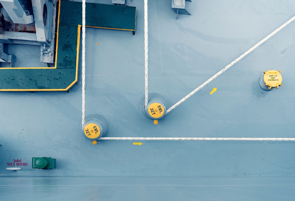 Ropes on deck_LR