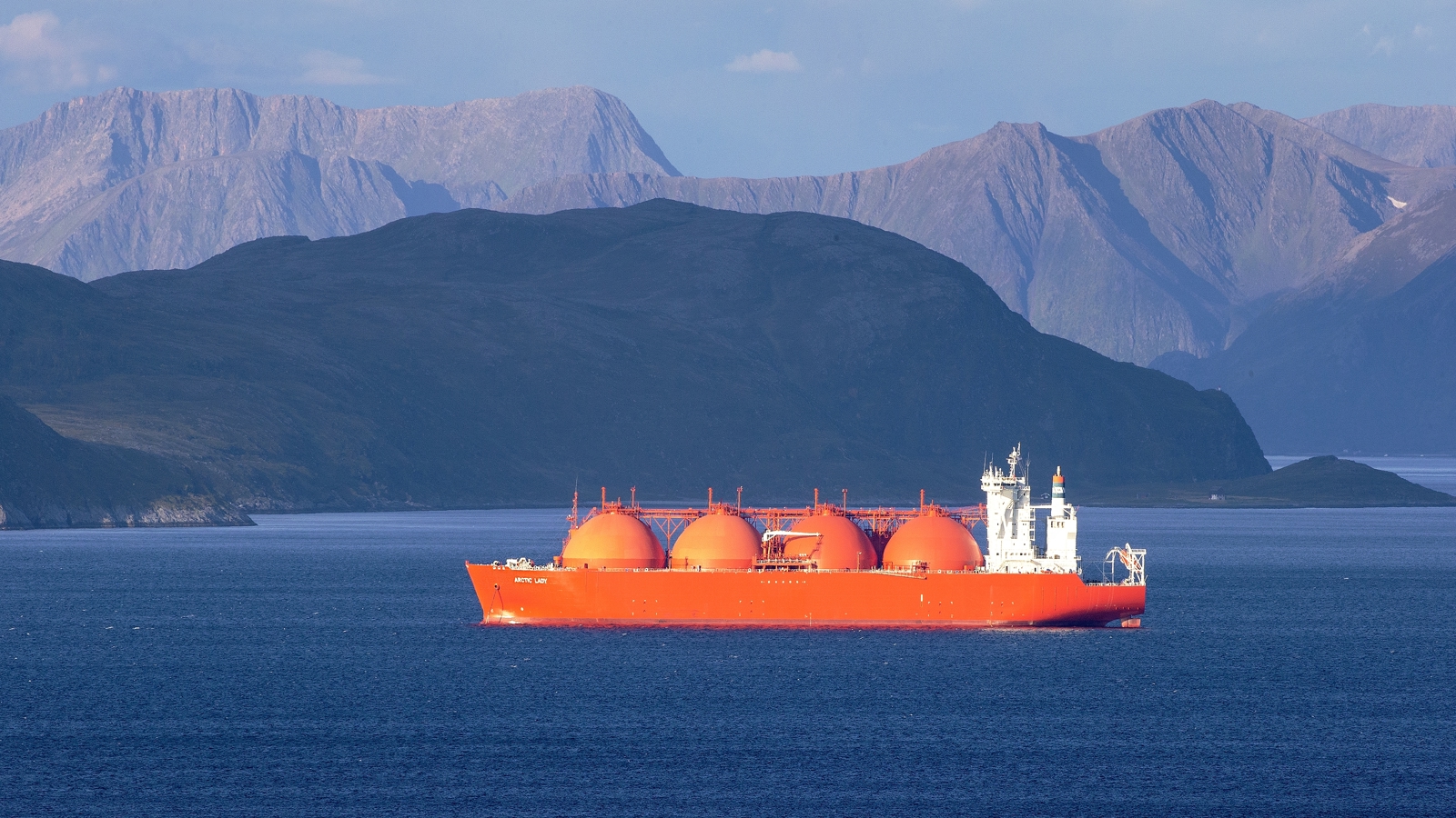 LNG tanker shutterstock_2728744081